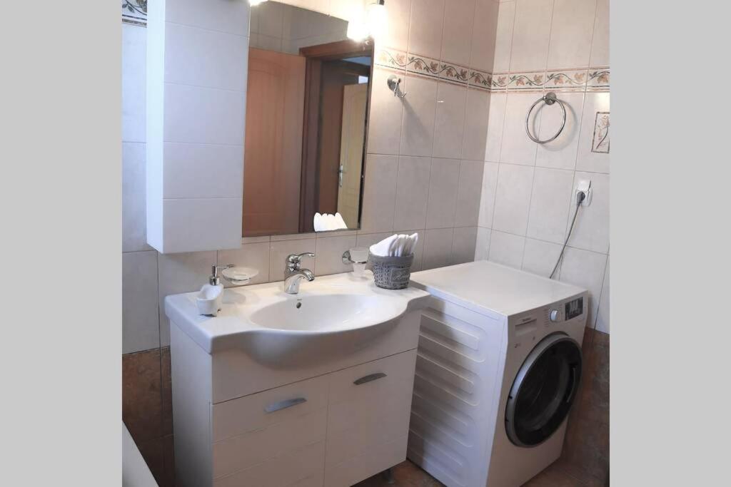 Pogonia Sea View Apartment Extérieur photo